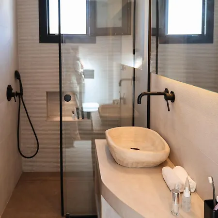 North Wind Luxury Hotel