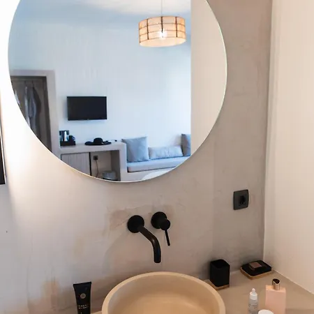 North Wind Luxury 이아