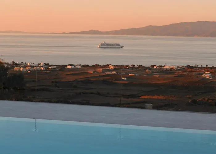 North Wind Luxury Ía