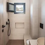 North Wind Luxury * Oia